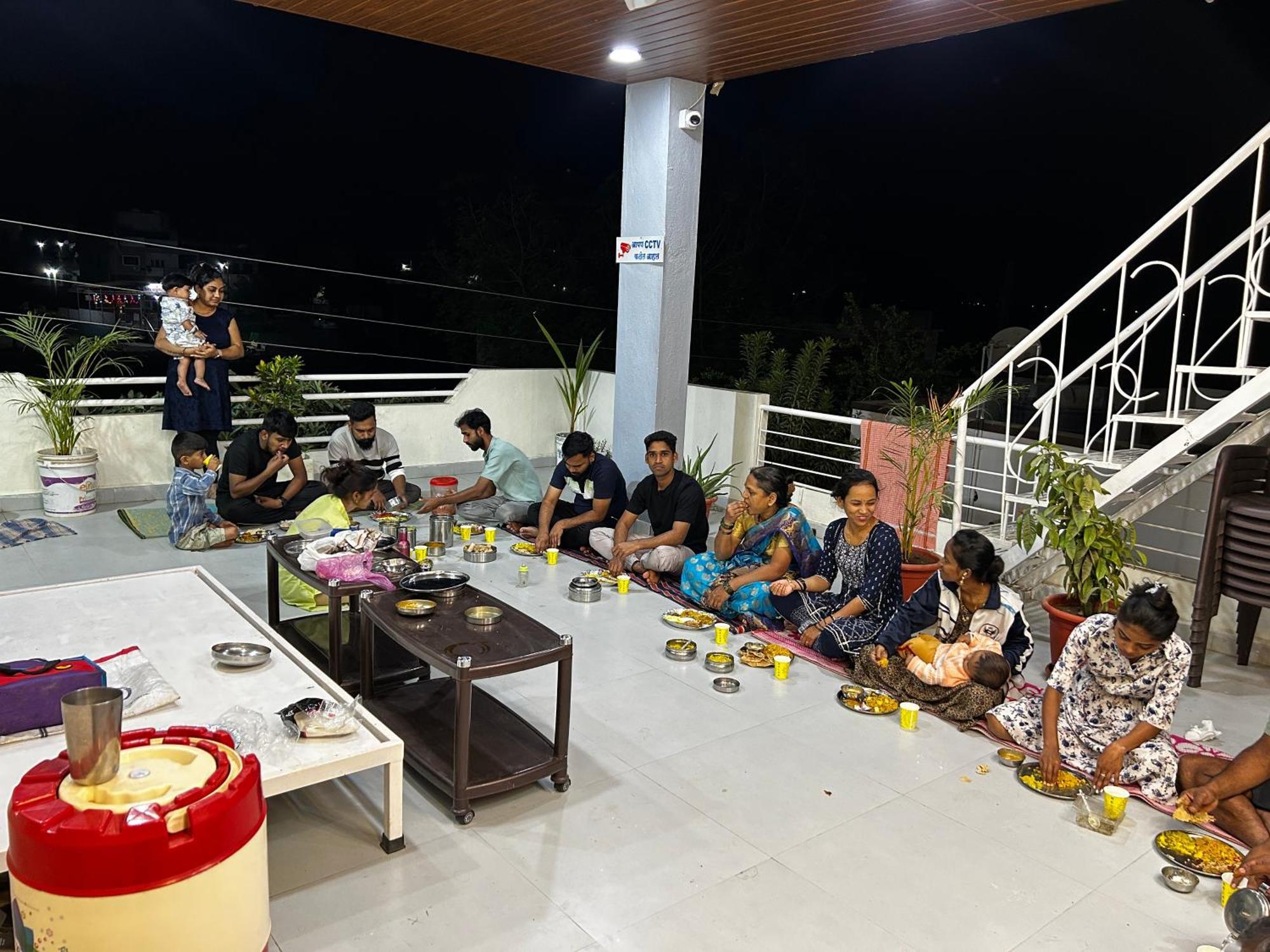 Vatavriksha Guest House,Akkalkot Akalkot エクステリア 写真