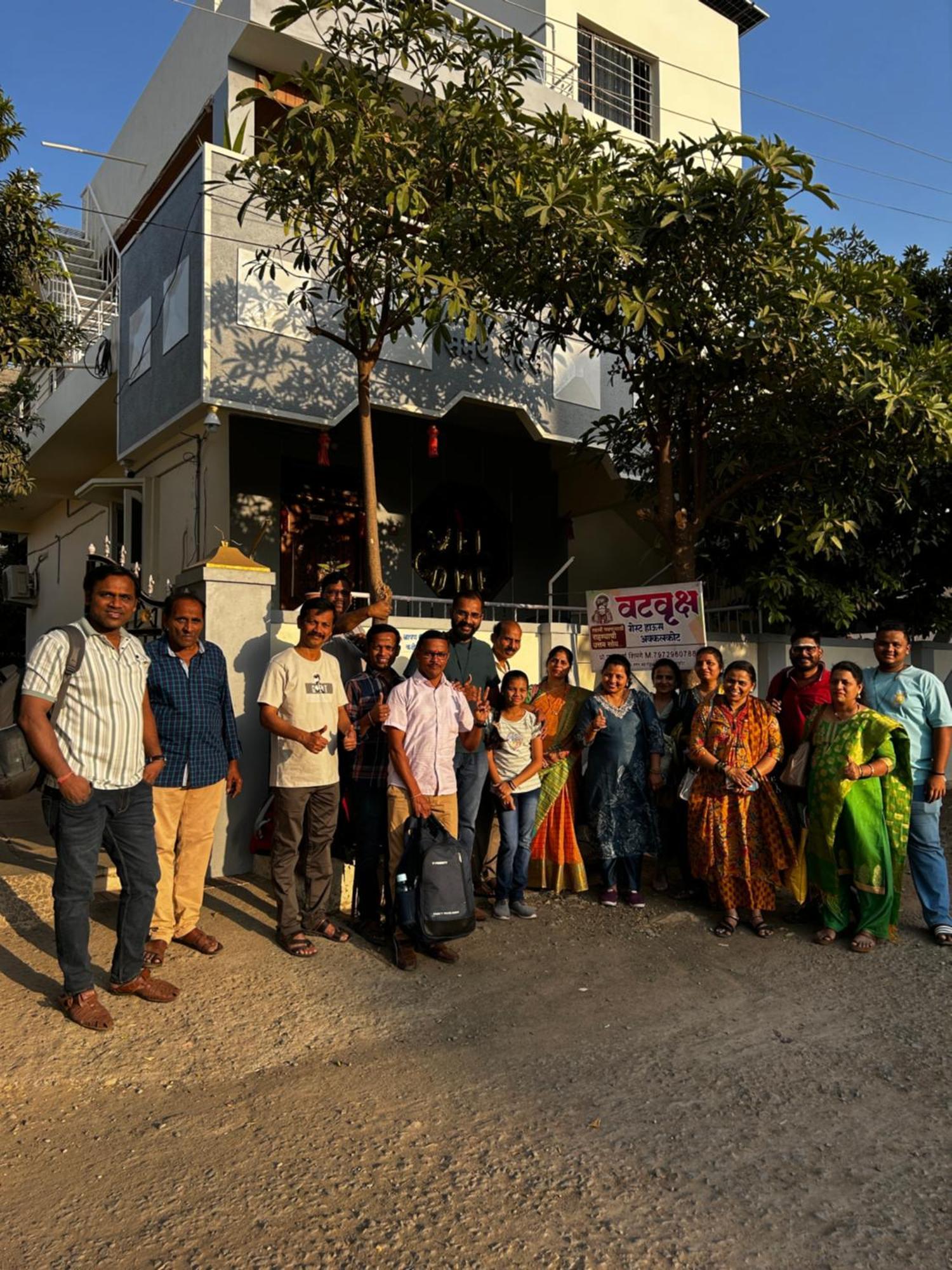 Vatavriksha Guest House,Akkalkot Akalkot エクステリア 写真